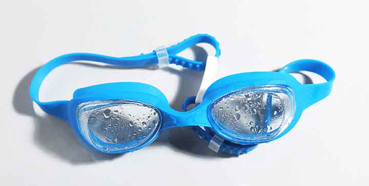 How to Take Care of Your Swimming Goggles for Longer Durability